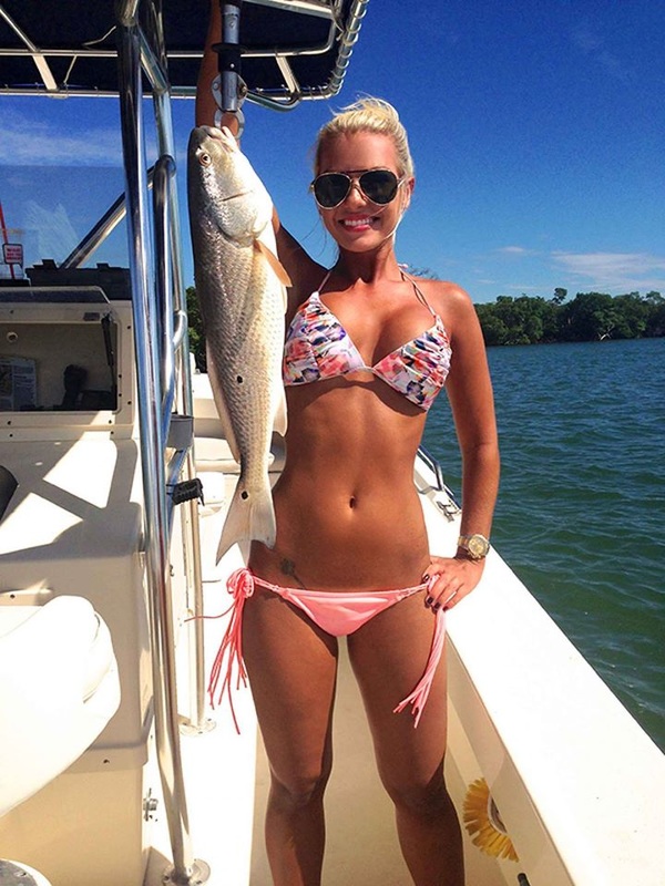 Fishing hot babes 
